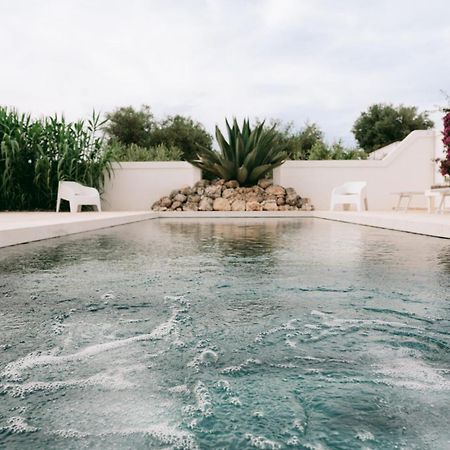 Oltre Gli Ulivi Bed & Breakfast Ostuni Exterior photo