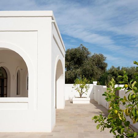Oltre Gli Ulivi Bed & Breakfast Ostuni Exterior photo