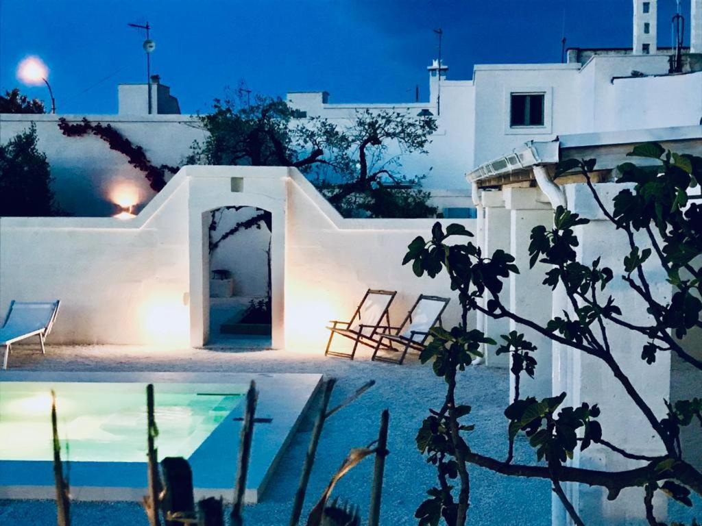 Oltre Gli Ulivi Bed & Breakfast Ostuni Exterior photo